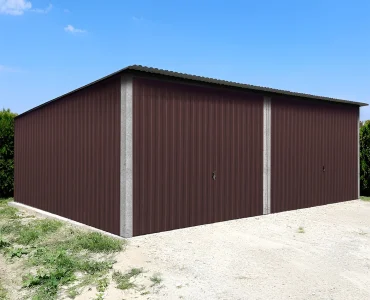 Mobilgarázs 6x5 m, kétállásos, féltetős, billenő kapu, sötétbarna
