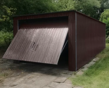 Mobilgarázs 4x5 m, féltetős, billenő kapu, sötétbarna
