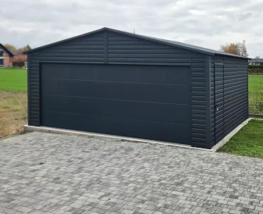 Mobilgarázs 7x5 m, kétállásos, nyeregtetős, szekcionált kapu, grafit