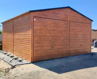 Mobilgarázs 6x6 m, kétállásos, nyeregtetős, billenő kapu, fautánzatú