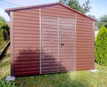 Mobilgarázs 3,4x6 m, nyeregtetős, kétszárnyú kapu, sötétbarna