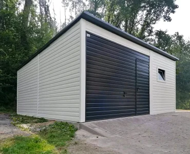 Mobilgarázs 6x6 m, féltetős, billenő kapu, fehér