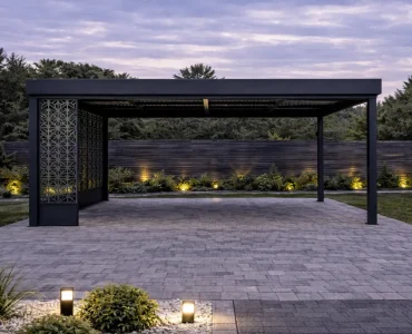 Carport 5x5 m, áttört panelekkel